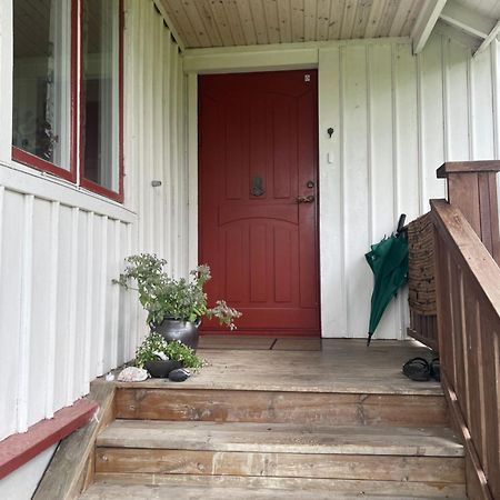 Persgard Laegenhet Oevervaning Kungsbacka Extérieur photo
